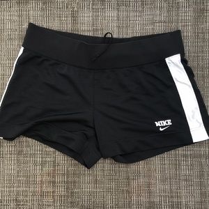 Nike women’s shorts
